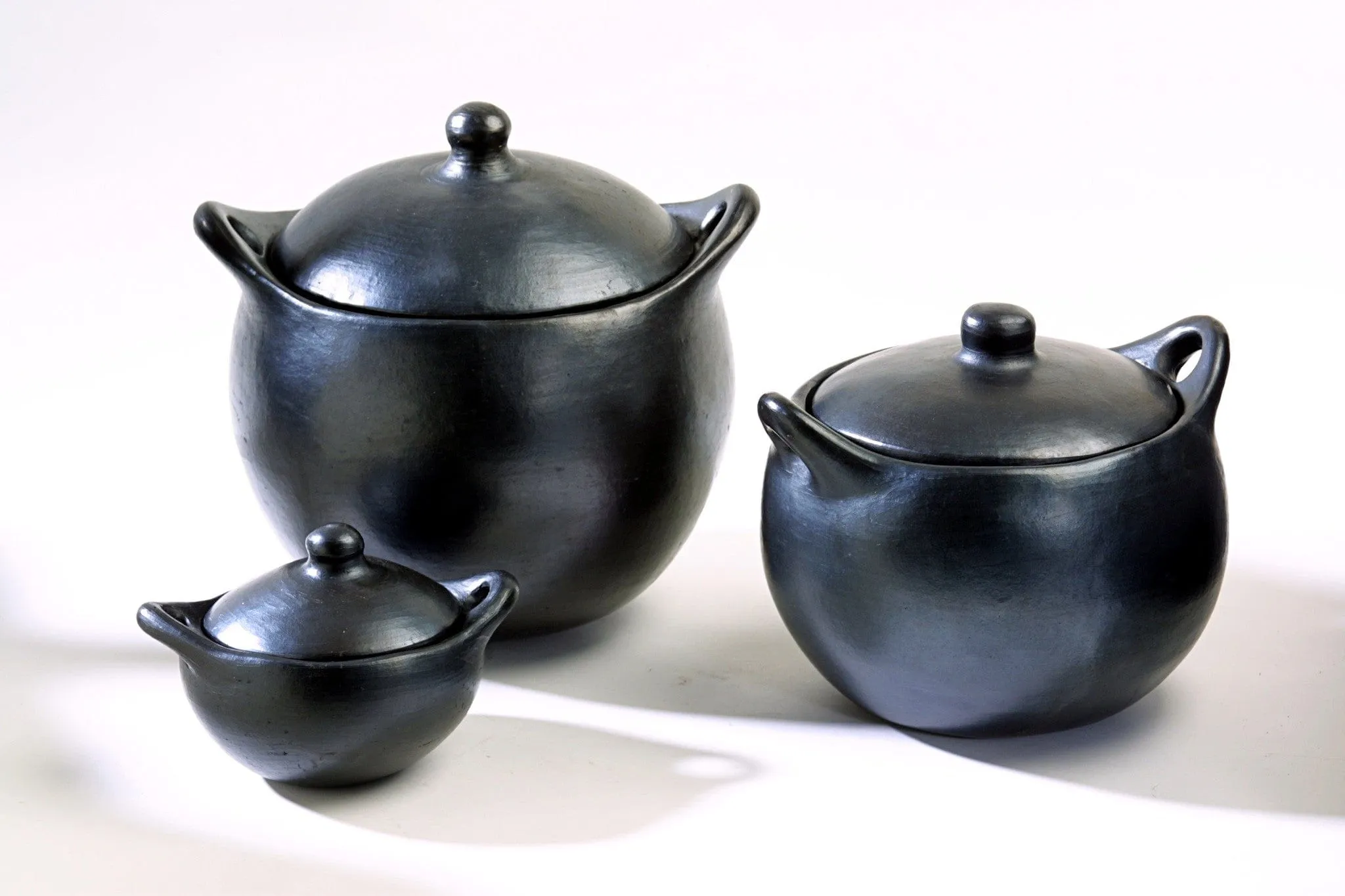 Toque Blanche Authentic Chamba Soup Pots